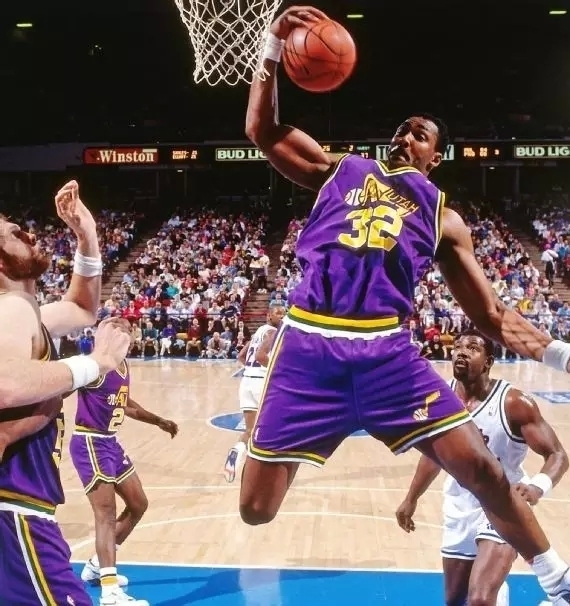 亚特兰大屡 亚特兰大屡