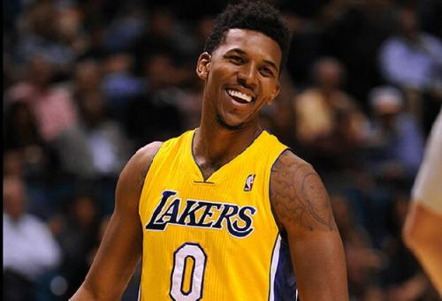 果断攻击肘 果断攻击肘